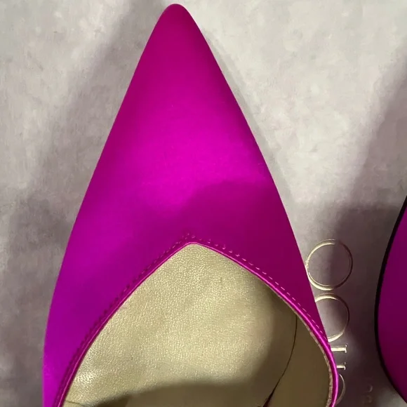 Jimmy Choo Saeda 100 fuschia crystal heels - Picture 5 of 14